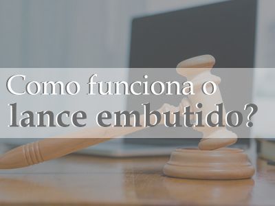 Como funciona o lance embutido?